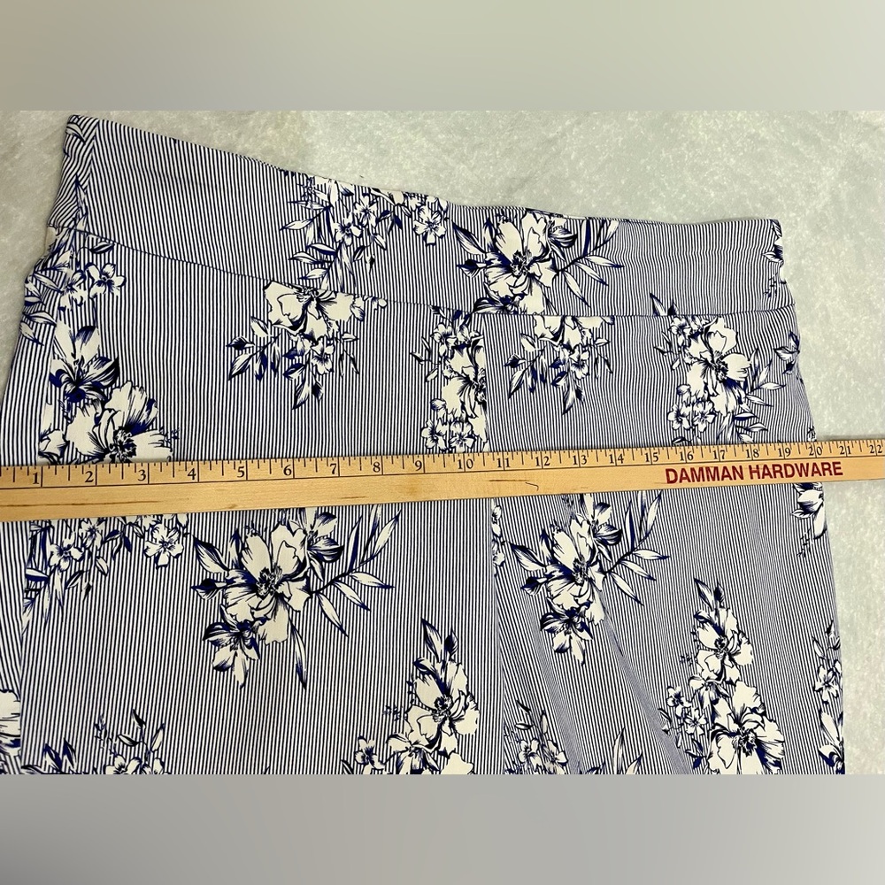 Counterparts Blue and White Patterned Pants - Picture 6 of 11